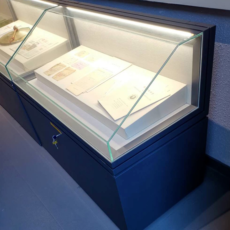 上海展示柜俯视柜纪念馆展示柜古董展柜文物展柜玻璃展柜