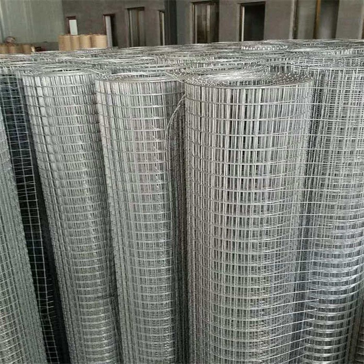 龙润安平热镀锌电焊网铁丝网生产厂家，1/2热镀锌电焊网现货销售