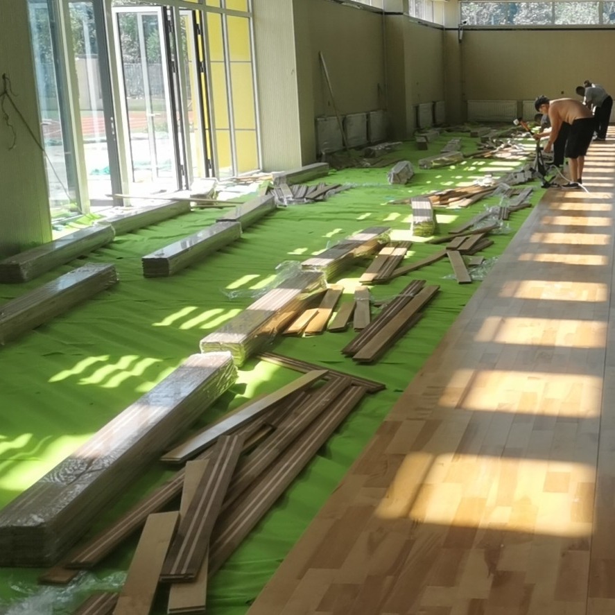 篮球馆木地板厂家   枫桦木B级  单龙骨结构   实木运动木地板  启禾体育