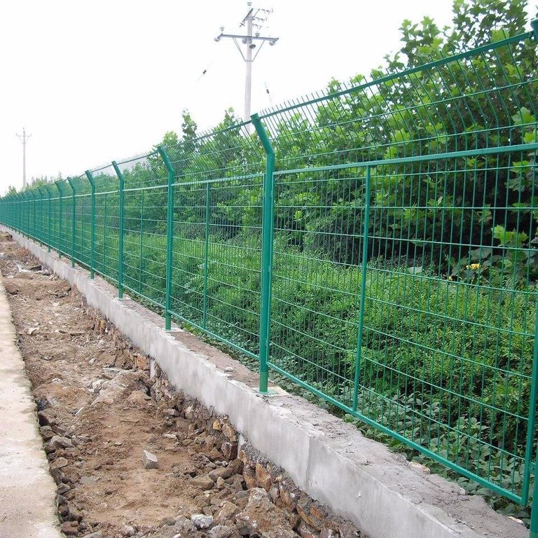 喆兴绿化带护栏网 公路围栏网 铁路护栏网 高速桥围栏网 可定制加工