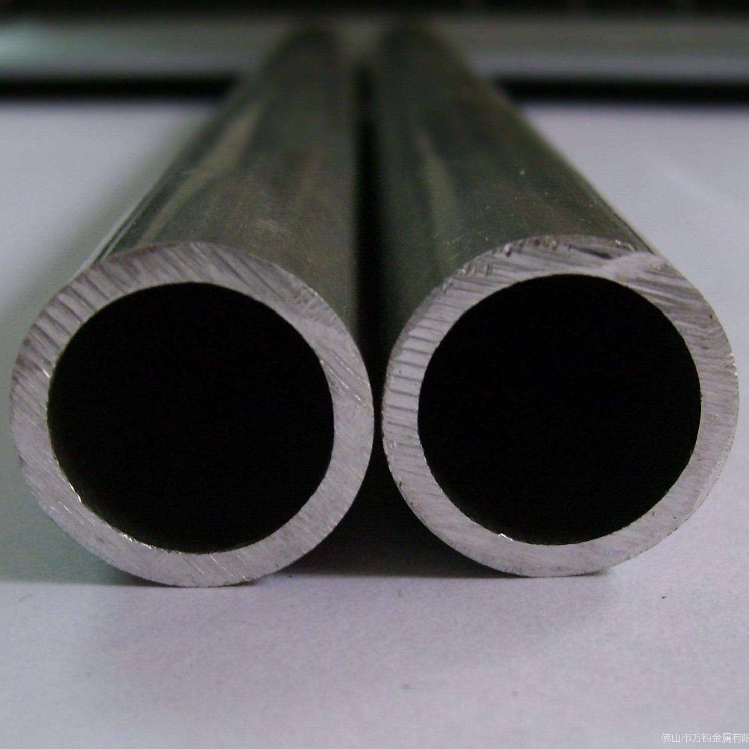 现货供应3003铝管可按尺寸加工切割定制规格大直径铝管