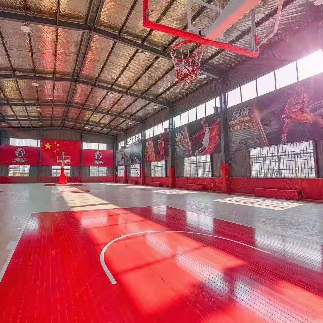 森踏体育 室内舞台木地板 运动木地板 篮球馆木地板 羽毛球馆木地板的造价
