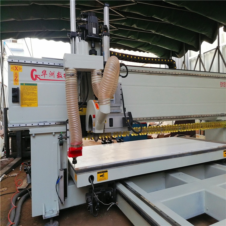 华洲三华  木工机械  全自动 电子往复锯  数控裁板锯图片