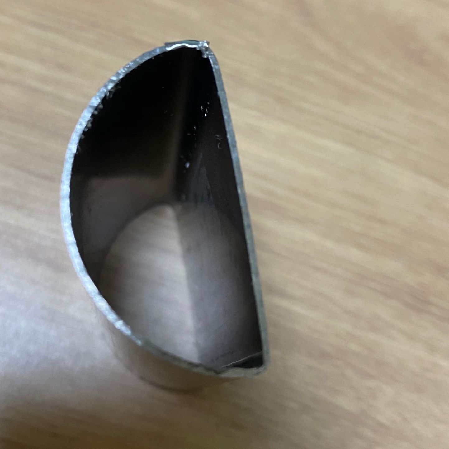 黑钛金304不锈钢半圆管，10*20mm，12*24mm，15*25mm半圆形不锈钢异型管