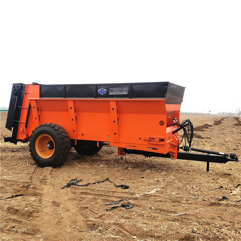 西藏北源机械黏湿粪撒粪车   黏湿粪肥抛粪机   牵引式8方撒粪机