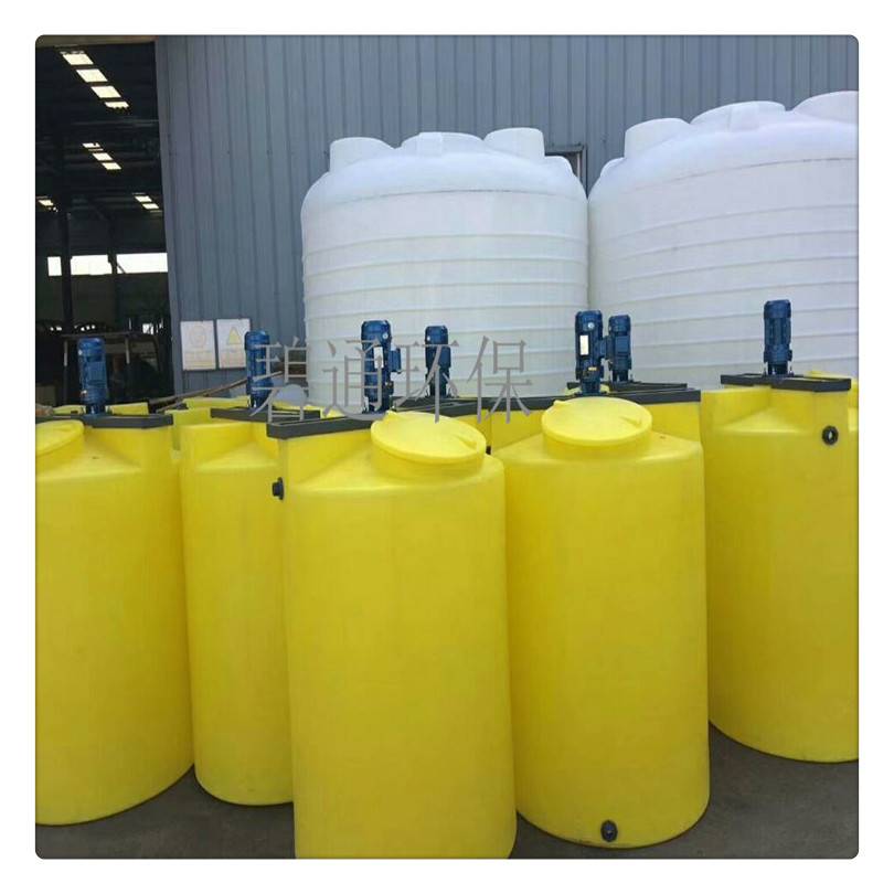 赤峰循环水加药装置 加药桶搅拌机 吨桶生产厂家