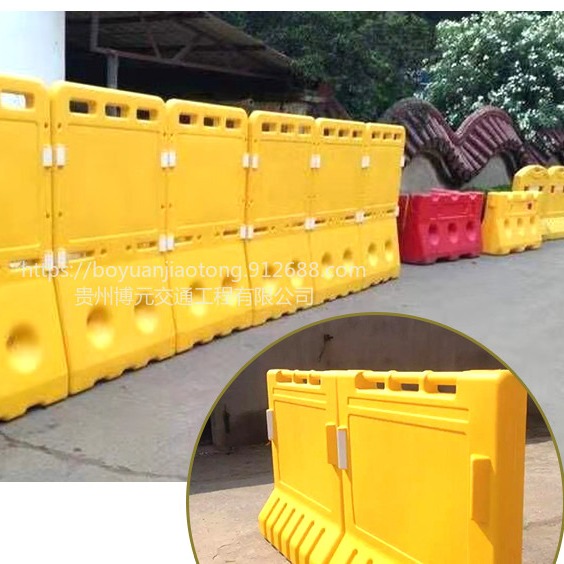 sdt-sm 黄色标贴水马 红色三孔水马  防撞桶 厂家定制图片