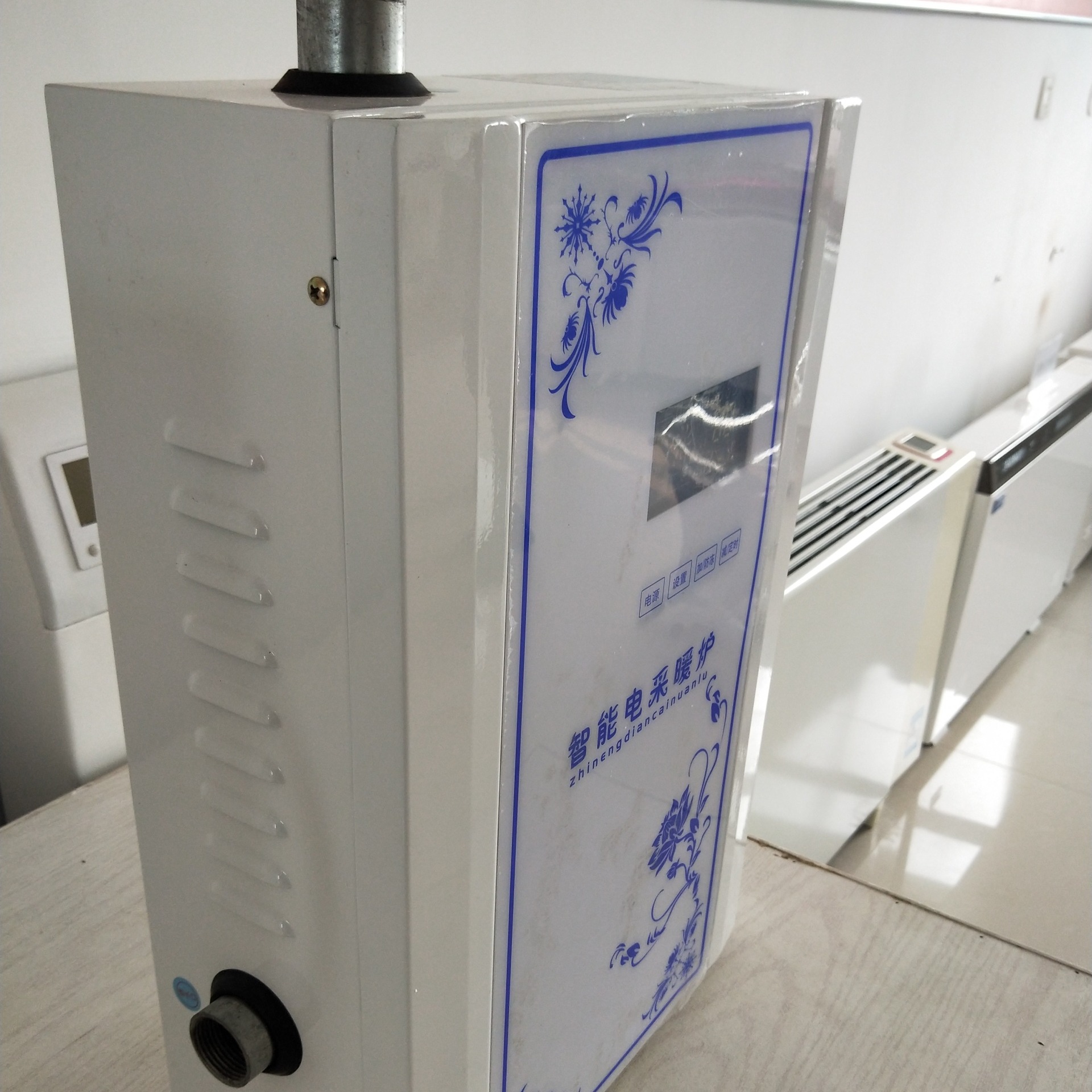 鑫达美裕 供应 XDMY-32405电采暖炉 节能型壁挂炉 挂式智能煤改电锅炉
