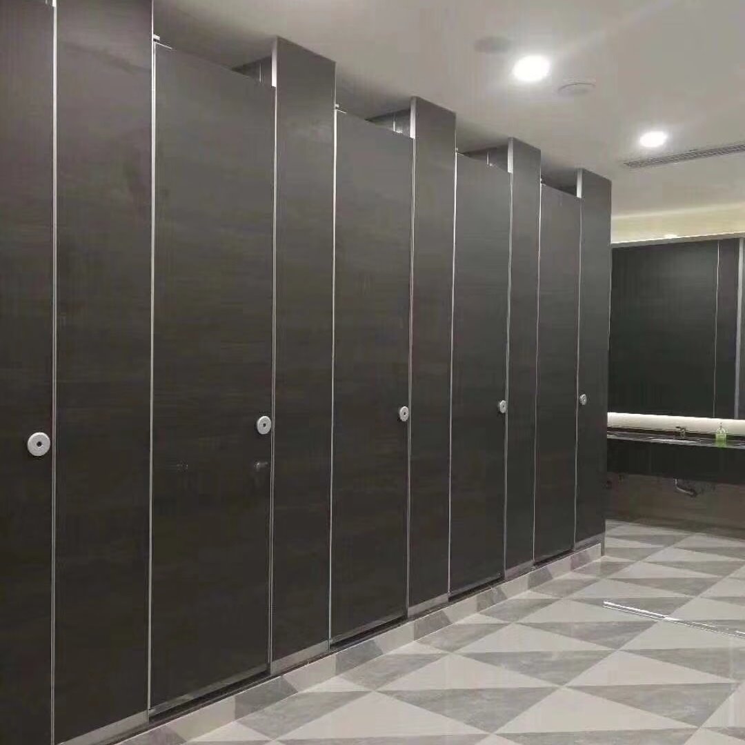 无锡公共厕所隔断板材  防水防潮板材价格  一代抗倍特隔断  淋浴间卫生间  万维