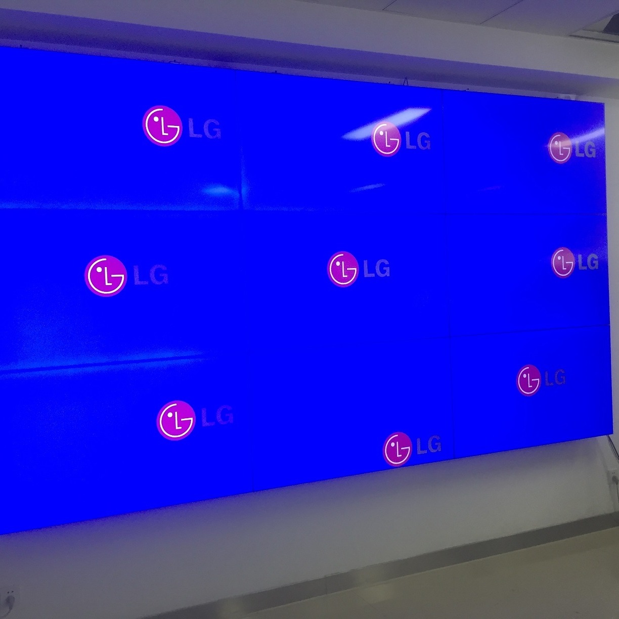 上海拼接屏厂家 上海液晶拼接屏公司 55寸 49寸 46寸