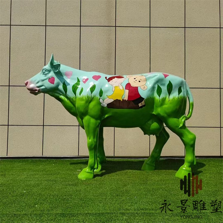 彩绘牛雕塑 玻璃钢牛雕塑户外仿真小动物园林摆件