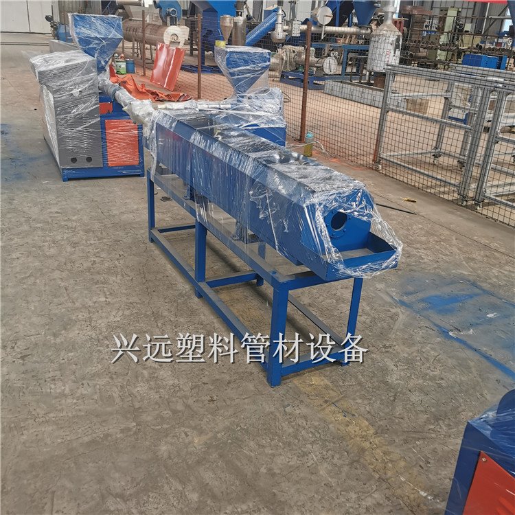 兴远65型塑料制管机 聚乙烯塑料拉管机 PPRPE塑料管材生产线 塑料拔管机 安装免费
