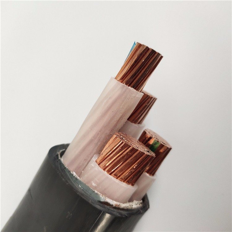 YJV22-3芯铠装电缆YJV22-3*35高压铠装铜芯电缆10KV图片