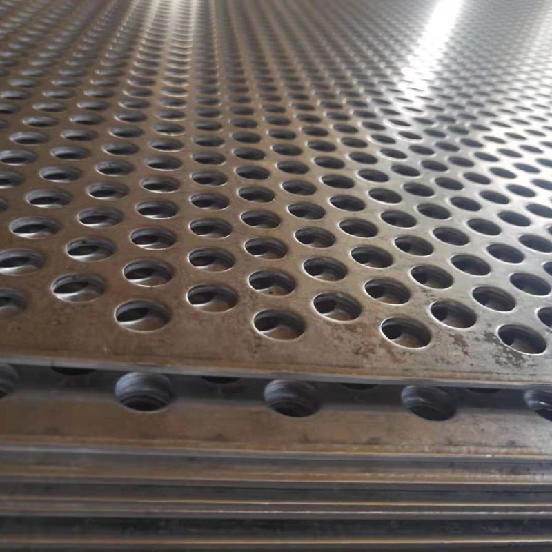亚奇锰钢冲孔钢板网65锰钢圆孔筛网片不锈钢冲孔板网定做图片