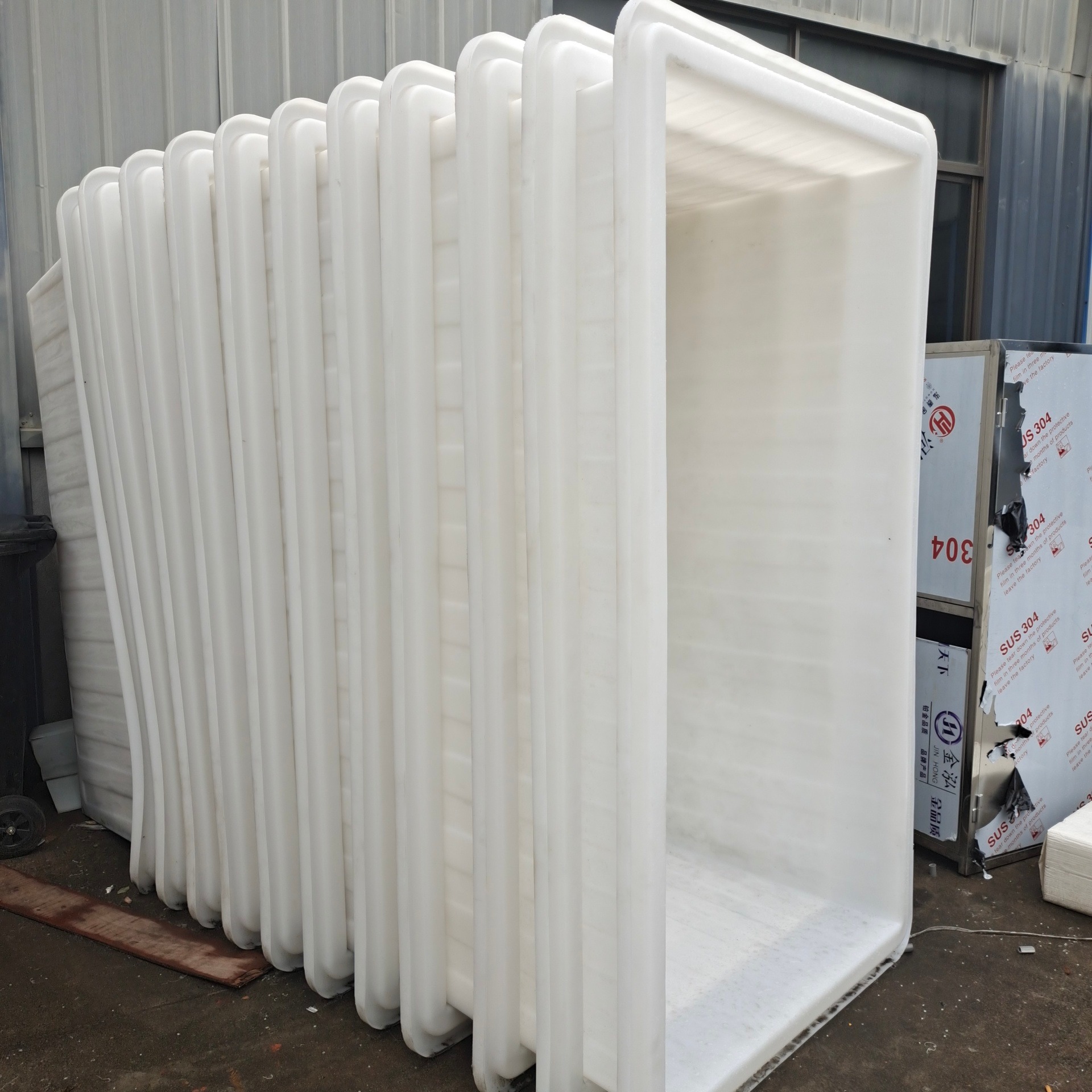 瑞通厂家提供1100升长方形牛筋方箱泡瓷砖装运箱 周转箱PE牛筋塑料箱养龟活鱼养殖水厂