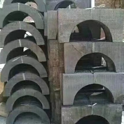 坤鸣空调木托生产经验丰富的厂家 管道木托均配配套铁卡