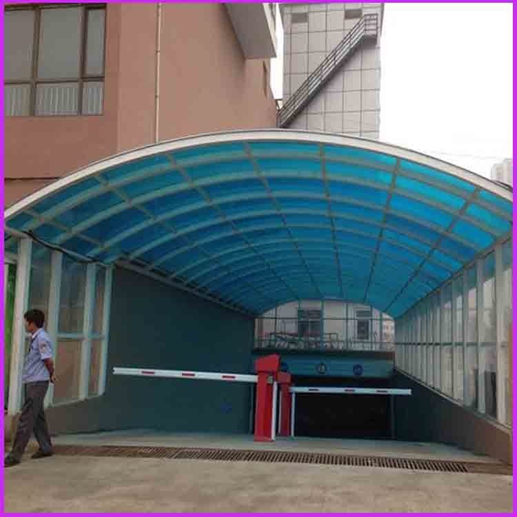 地下车库雨棚阳光板 鹤壁蓝色中空阳光板 8毫米双层PC阳光板厂家