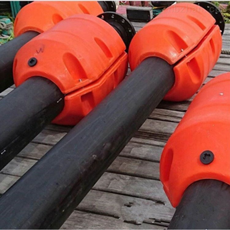 中海油管道浮体供应 海上橙色耐撞击漂管浮筒 光缆托浮塑料桶