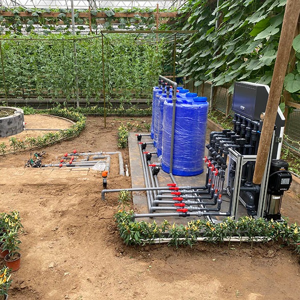 灌溉工具 圣大节水智能水肥灌溉一体机SD-ZNX-B 水肥一体化设计 远程电磁阀控制 智能化控制 省工省力图片