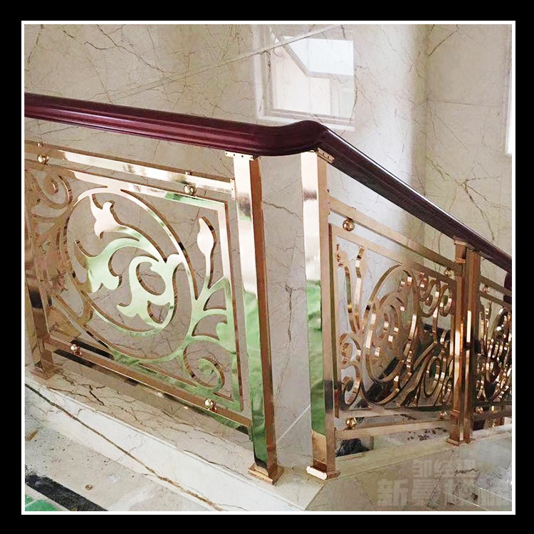 别墅18K金铜楼梯护栏 新欧式浮雕镂空扶手自然质朴图片