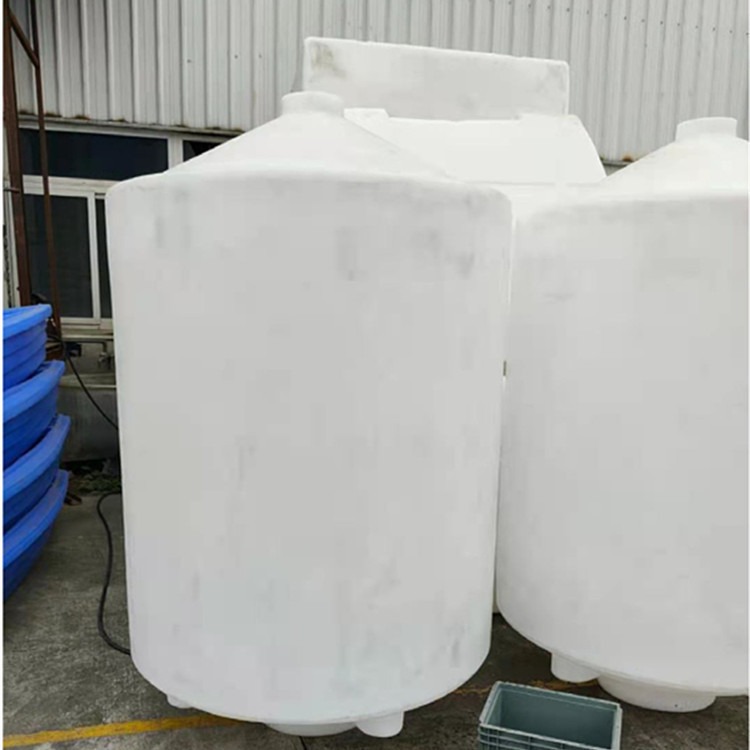锥底10立方塑料桶 易排空塑料储罐 可搅拌多种化工产品 滚塑一体成型