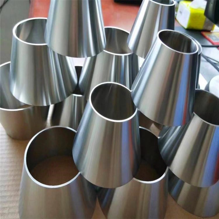 304不锈钢同心焊接工业级变径大小头合金钢小口径异径管展鲲