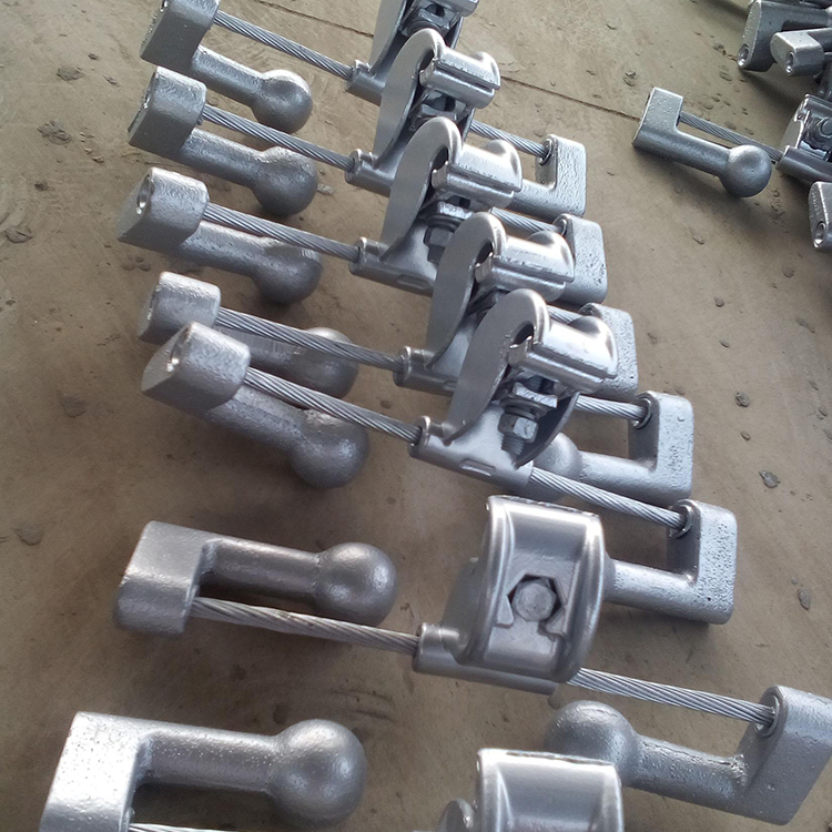 防震锤安装 防震锤工艺 黑牛 防振锤铁厂 常年出售