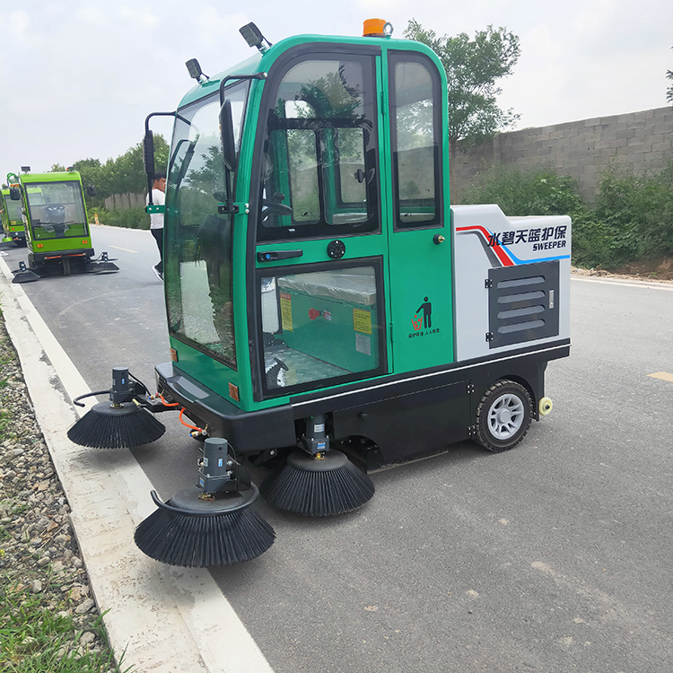 学校电动扫地机 可定做电动扫路车 祥运 小型驾驶扫路车 可以提车
