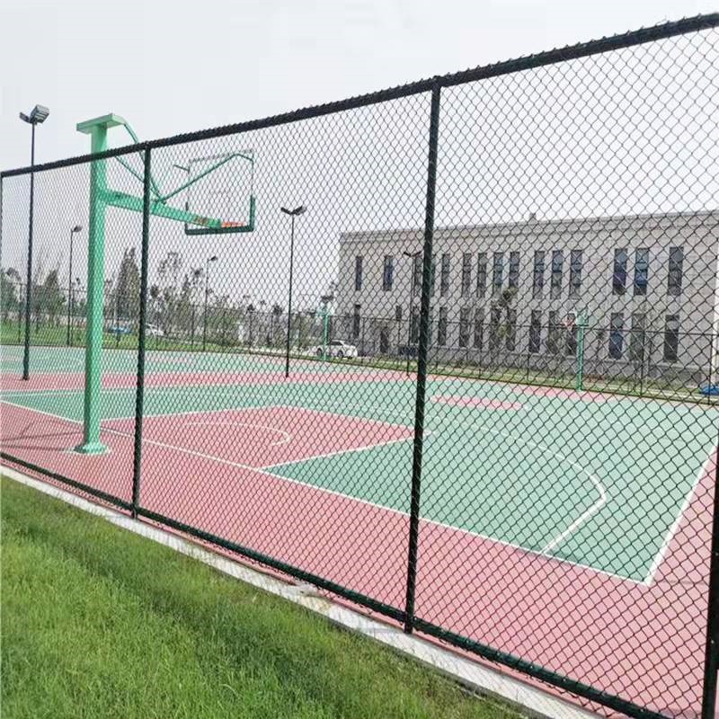 青岛球场体育围栏勾花网镀锌铁丝网护栏菱形足球篮球网球围网峰尚安