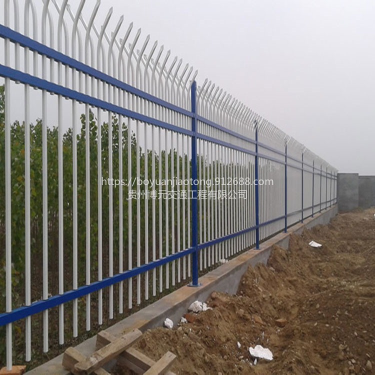 sdt -xg    别墅造型护栏 蓝白锌钢护栏 黑色镀锌护栏 厂家定制