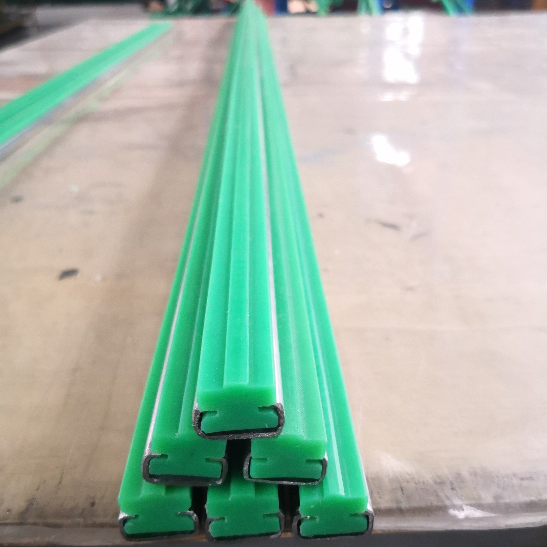 聚乙烯CT型单排链条导轨耐磨自润滑导向件滑轨导槽链条滑塑料道槽