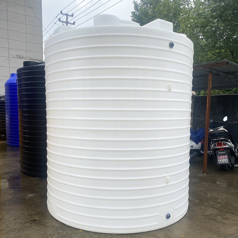 10吨絮凝剂储存桶 立式圆柱体10立方外加剂复配设备 滚塑成型水箱