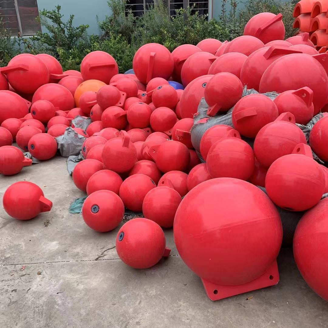 武汉警示围栏浮球价格 工厂供应直径500浮球塑料