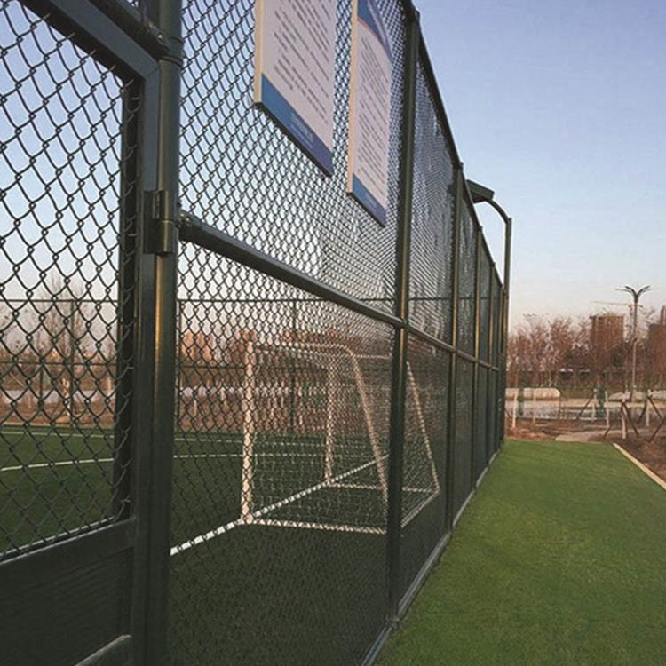 篮球场围网厂 足球场围网价格 泰亿 球场场围网 厂家供应