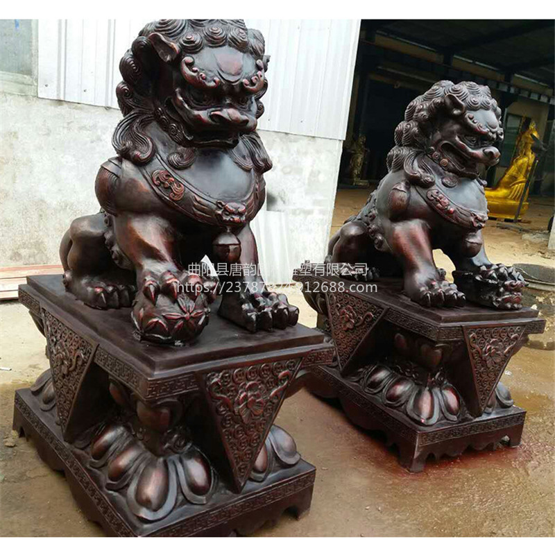 小区大门口铸铜故宫狮子雕塑加工厂家