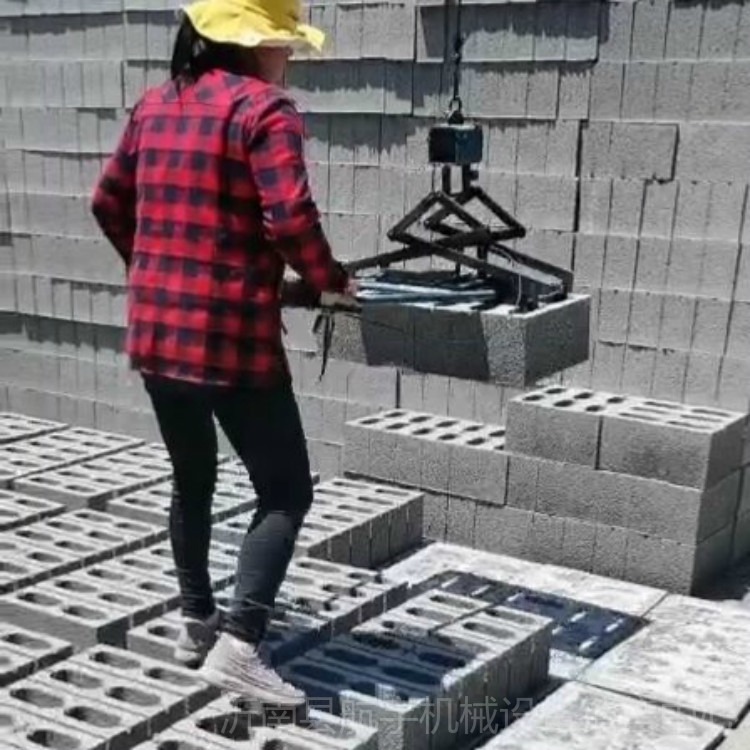 新款水泥砖夹砖机 航宇 实心砖摆砖机码砖机价格