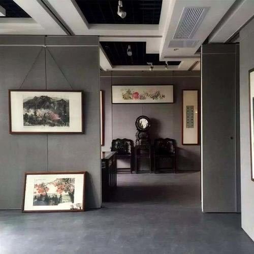 深圳展览厅隔断活动展板 画廊移动隔断门厂家 包安装