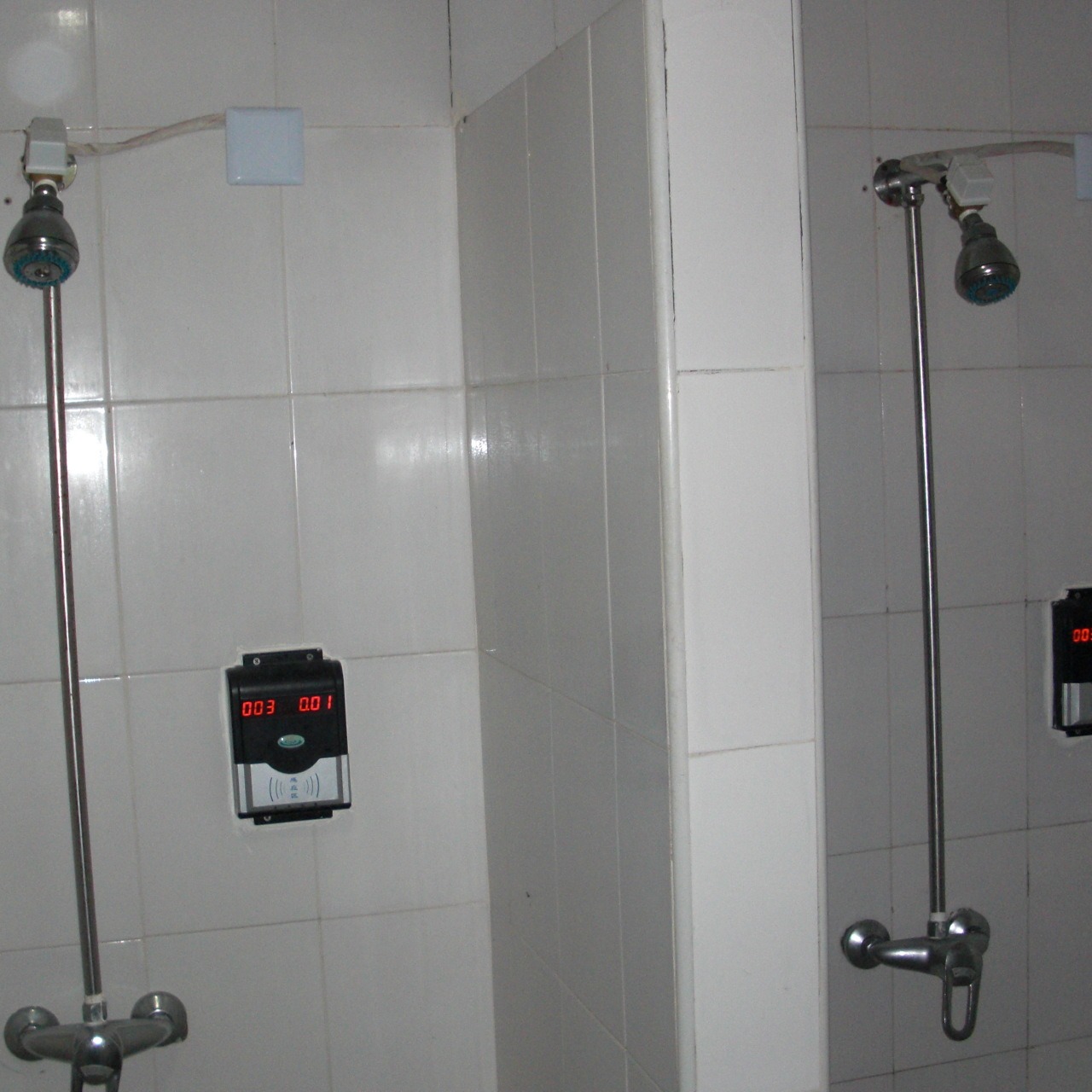 浴室智能卡控水器,IC卡水控器,澡堂水控机