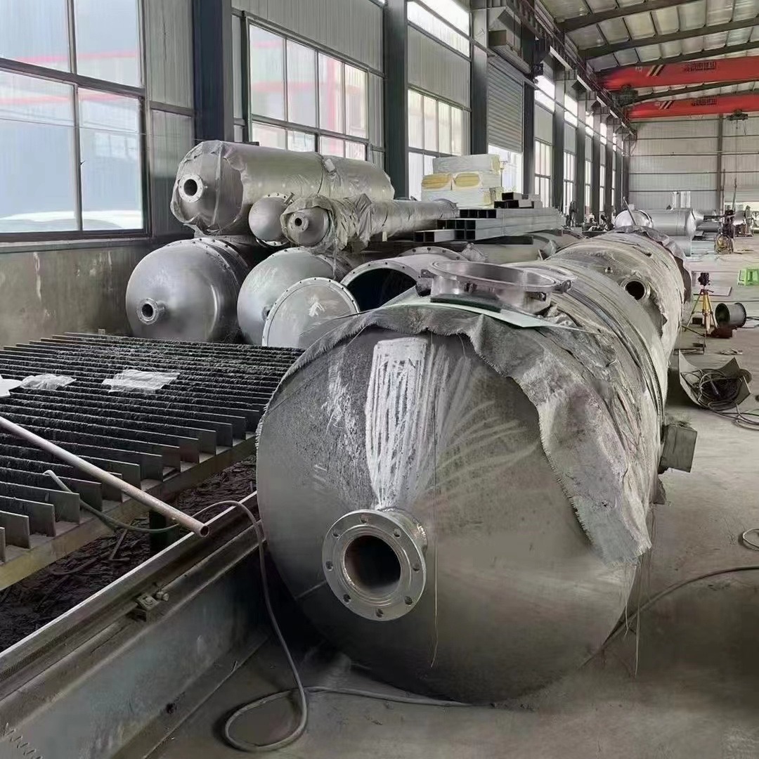 出售二手10吨钛材蒸发器 同一厂家出售各种换热器 不锈钢列管式蒸发器