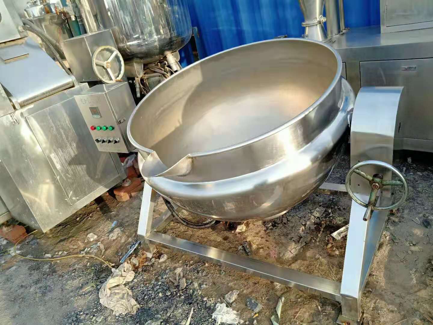 山东广通 二手夹层锅 600升蒸汽搅拌锅 面向全国出售