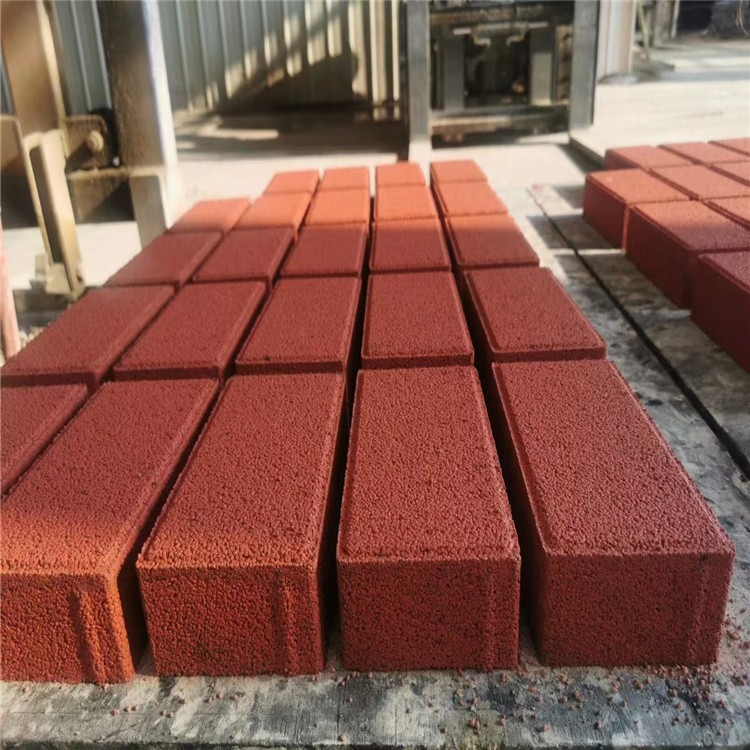 彩砖用氧化铁红 复合肥用铁黄 涂料用复合铁绿 水磨石用铁红