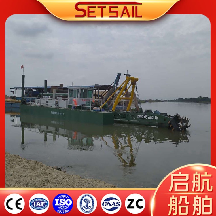 航道码头挖泥船桥架绞车使用  QH-4013型绞吸式采沙船 吸泥船满载吃水  启航疏浚实力建造