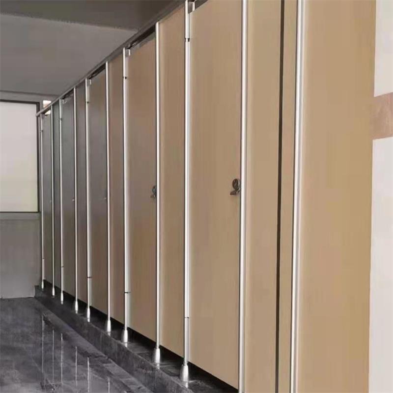 常州市厕所隔断价格  卫生间隔断厂家 抗倍特板卫生间门 铝蜂窝板卫生间隔断材料  万维