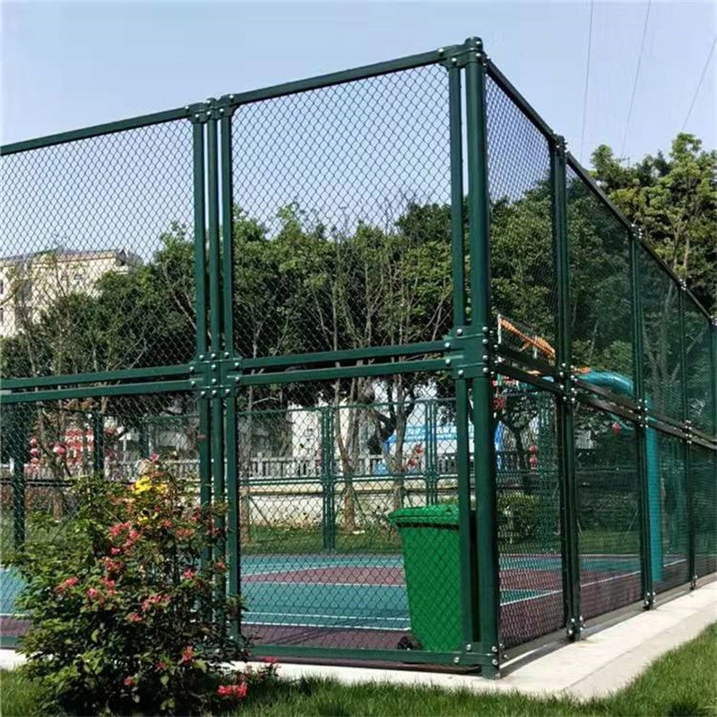 小区公园体育场围网篮球场生产安装运动场拳击勾花护栏厂家定做峰尚安