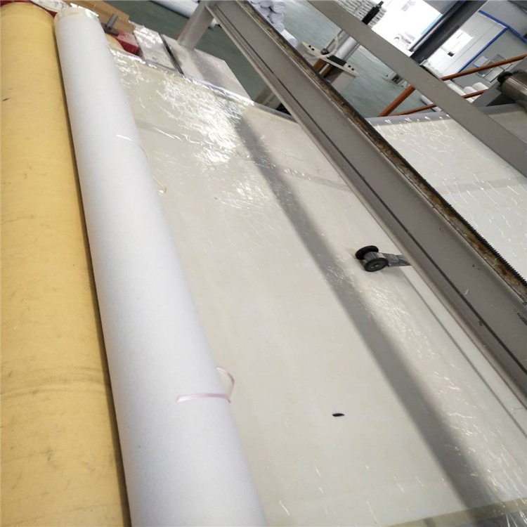 山西国标透明自粘隧道EVA防水板生产厂家，1.2mm吊带隧道自粘复合防水板