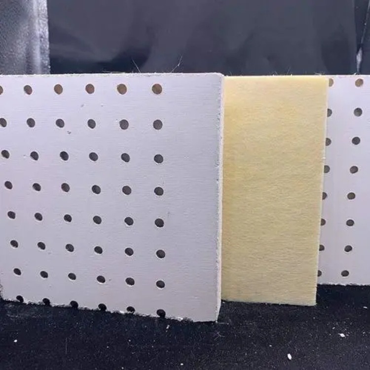 硅酸钙天花板装饰墙板 保温隔热 岩棉穿孔复合吸音板 石膏复合板厂家 欧沃斯