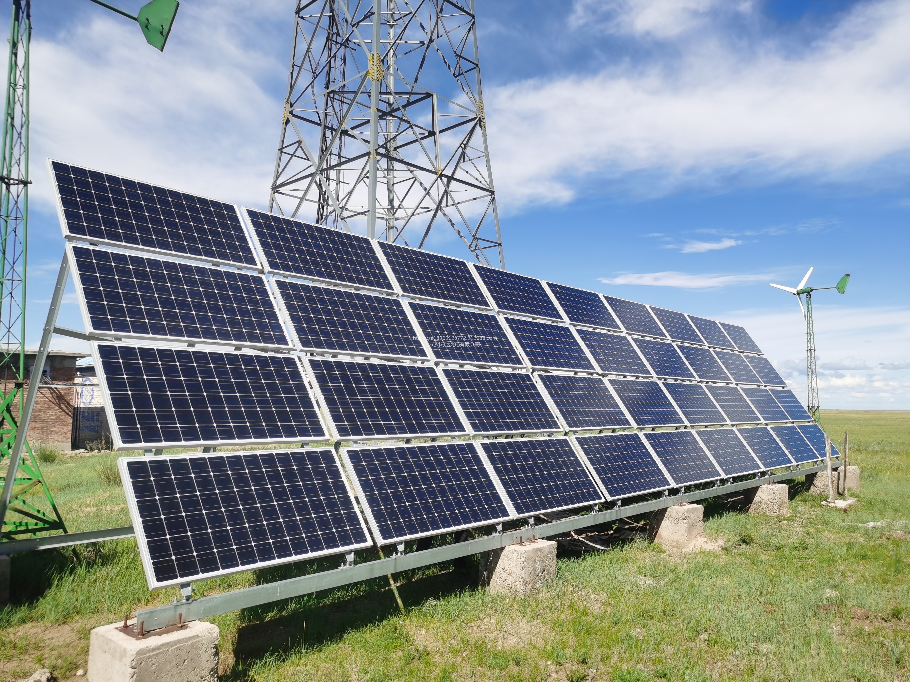 白城太阳能发电野外林业光伏发电单晶硅光伏板道路监控太阳能蓄电池