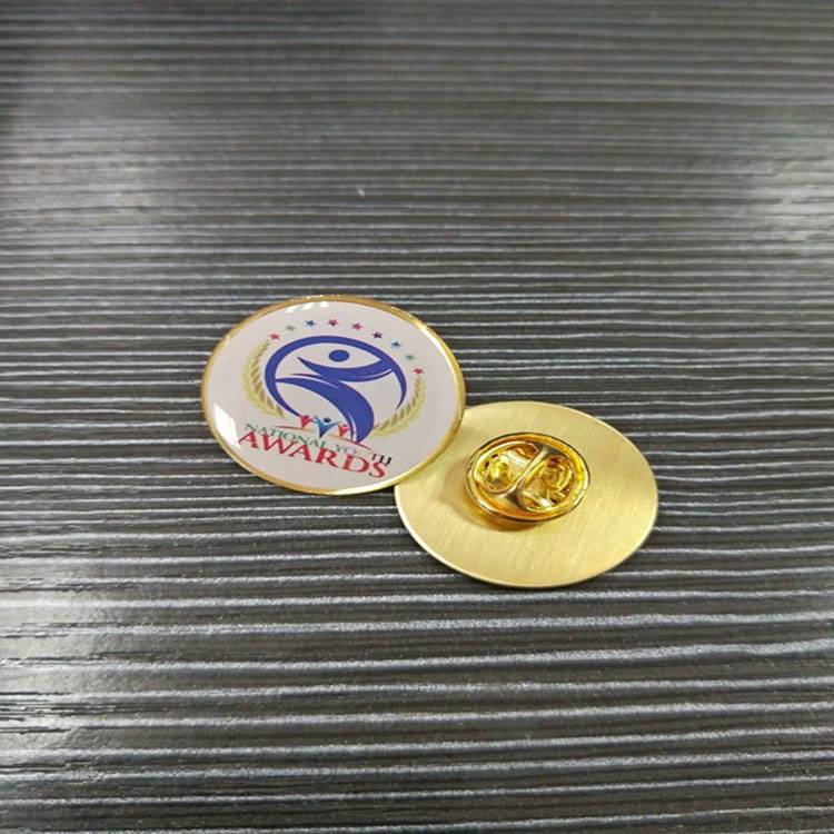 徽章制作公司专业定制胸章大全工号牌制作厂家