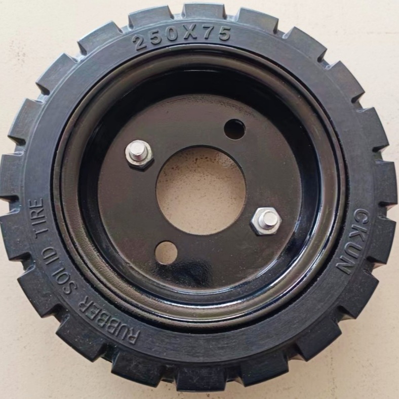 生产厂家25075橡胶实心轮 高载重机械设备用实心免充气轮子