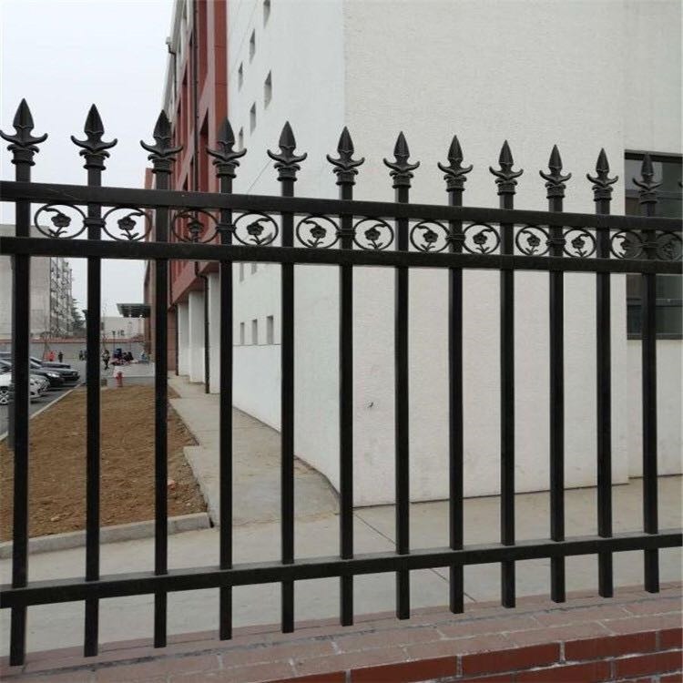 围栏专业制造  锌钢护栏 锌钢栏杆  透视围墙栅栏 实力工厂当天发货